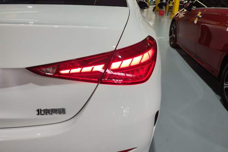Used Mercedes-Benz C-Class 2024 Restyled C 260 L Sport Edition Exterior 3