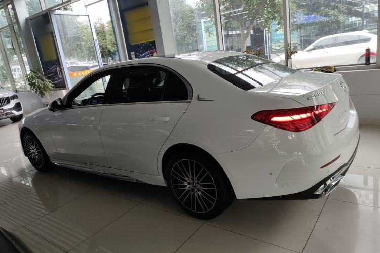 Used Mercedes-Benz C-Class 2024 Restyled C 260 L Sport Edition Exterior 3