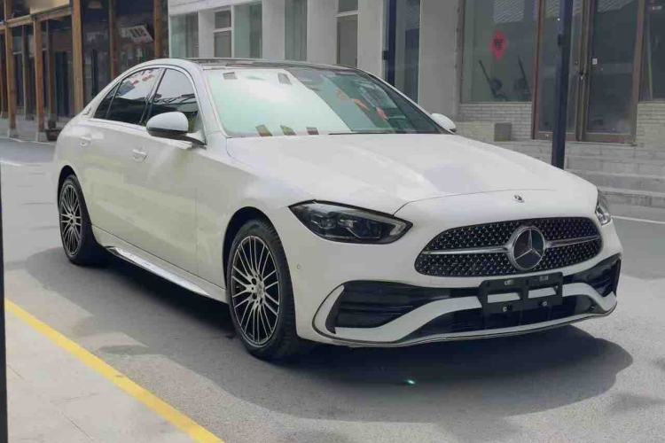 Used Mercedes-Benz C-Class 2024 Second Facelift C 260 L Sport Edition Exterior 3