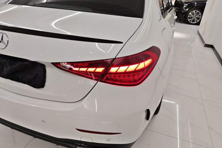 Used Mercedes-Benz C-Class 2024 C 260 L Brilliant Night Sports Edition Exterior 3