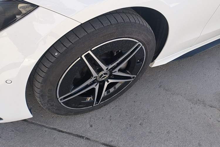 Used Mercedes-Benz C-Class 2024 Facelifted C-Class 260 L Night Edition Sports Version Exterior 4