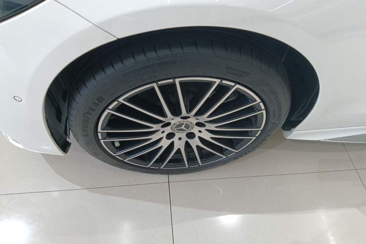 Used Mercedes-Benz C-Class 2024 Restyled C 260 L Sport Edition Exterior 4