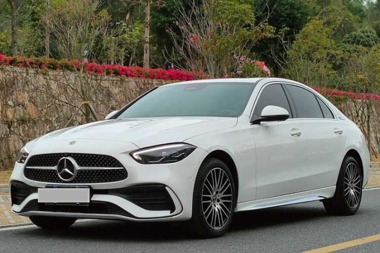 Used Mercedes-Benz C-Class 2024 C 200 L Sport Edition Exterior 4