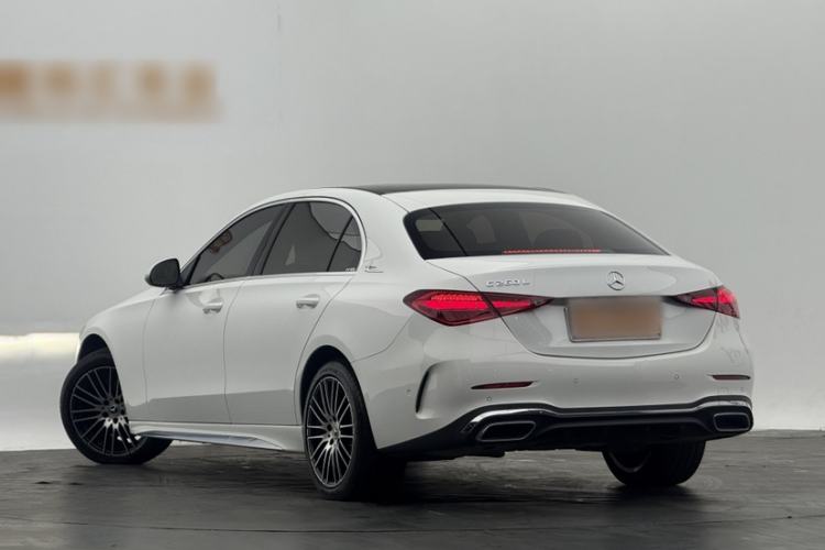 Used Mercedes-Benz C-Class 2024 Second Facelift C 260 L Sport Edition Exterior 4