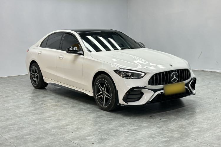 Used Mercedes-Benz C-Class 2024 Facelifted C-Class 260 L Night Edition Sports Version Exterior 4
