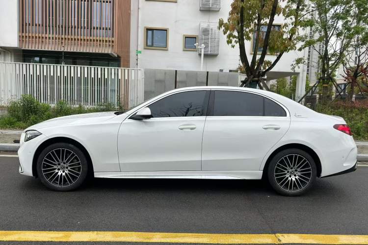 Used Mercedes-Benz C-Class 2024 Restyled C-Class 260 L Sport Edition Exterior 4