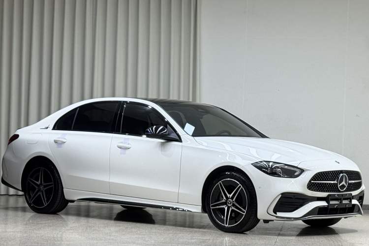 Used Mercedes-Benz C-Class 2024 C 260 L Brilliant Night Sports Edition Exterior 5