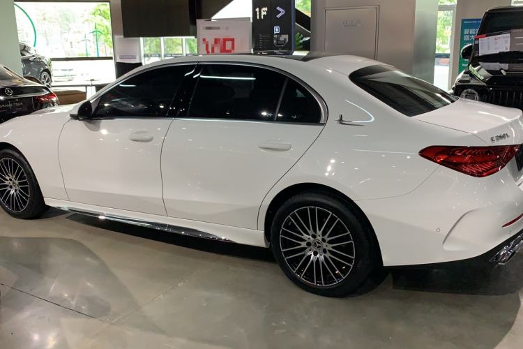 Used Mercedes-Benz C-Class 2024 Restyled C 260 L Sport Edition Exterior 5