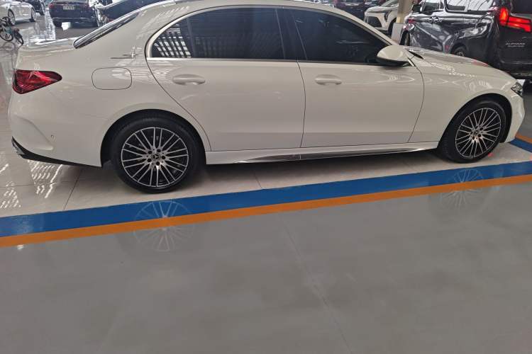 Used Mercedes-Benz C-Class 2024 C 260 L Sport Edition Exterior 5