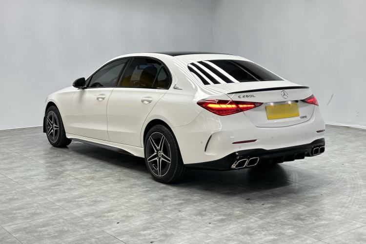 Used Mercedes-Benz C-Class 2024 Facelifted C-Class 260 L Night Edition Sports Version Exterior 9