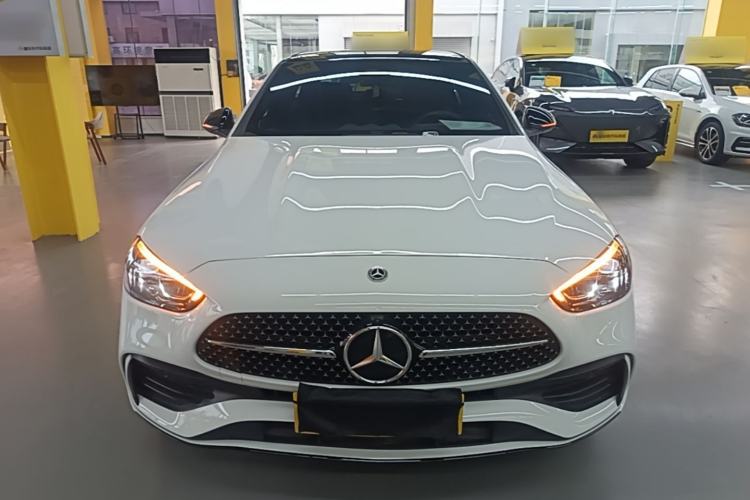 Used Mercedes-Benz C-Class 2024 Facelift C 260 L Night Edition Sport Version Front