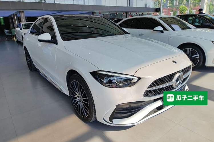 Used Mercedes-Benz C-Class 2024 Restyled C-Class 260 L Sport Edition Front Right 45 Deg