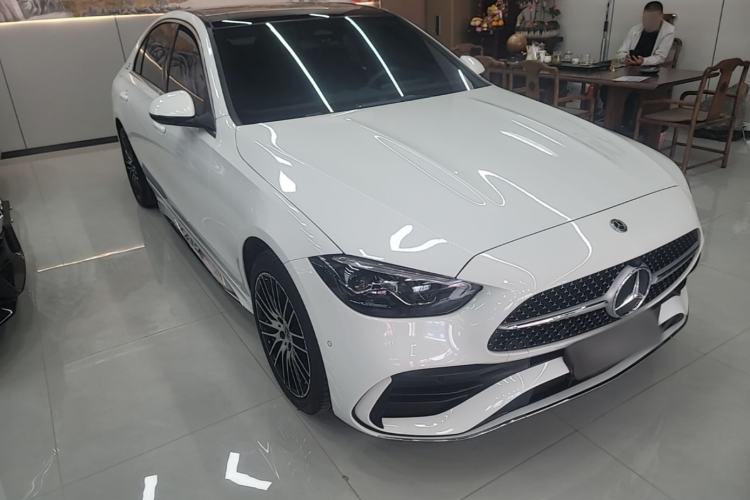 Used Mercedes-Benz C-Class 2024 Restyled C-Class 260 L Sport Edition Front Right 45 Deg