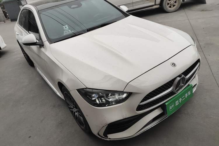 Used Mercedes-Benz C-Class 2024 Restyled C 260 L Sport Edition Front Right 45 Deg