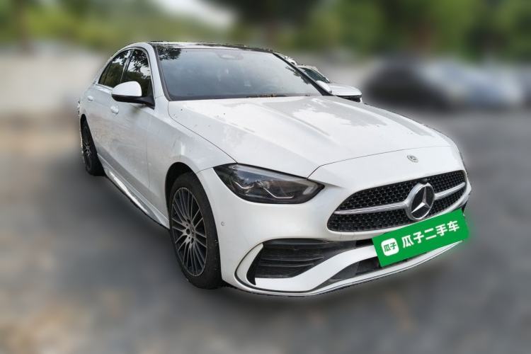 Used Mercedes-Benz C-Class 2024 C 260 L Sport Edition Front Right 45 Deg