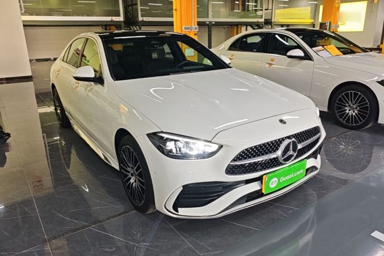 Used Mercedes-Benz C-Class 2024 Restyled C 260 L Sport Edition Front Right 45 Deg
