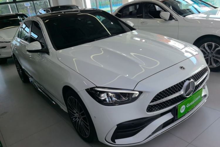 Used Mercedes-Benz C-Class 2024 Second Facelift C 260 L Sport Edition Front Right 45 Deg