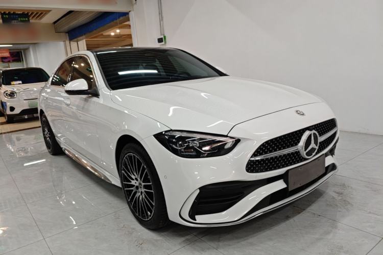 Used Mercedes-Benz C-Class 2024 Restyled C-Class 260 L Sport Edition Front Right 45 Deg