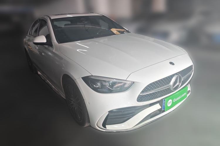 Used Mercedes-Benz C-Class 2024 C 200 L Sport Edition Front Right 45 Deg