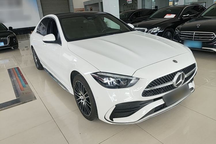 Used Mercedes-Benz C-Class 2024 Second Facelift C 260 L Sport Edition Front Right 45 Deg