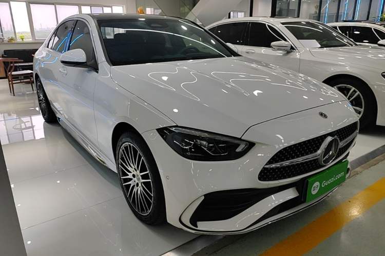 Used Mercedes-Benz C-Class 2024 Restyled C 260 L Sport Edition Front Right 45 Deg