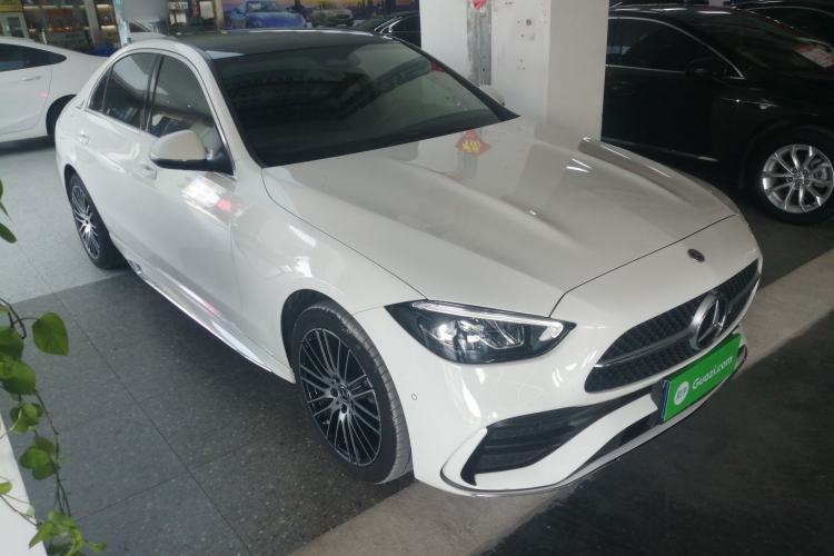 Used Mercedes-Benz C-Class 2024 Restyled C-Class 260 L Sport Edition Front Right 45 Deg
