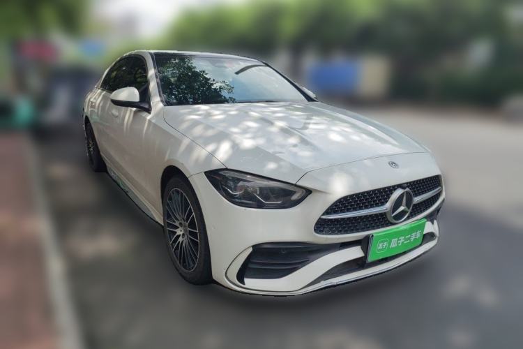 Used Mercedes-Benz C-Class 2024 C 260 L Sport Edition Front Right 45 Deg
