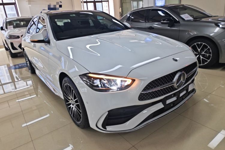 Used Mercedes-Benz C-Class 2024 Restyled C 260 L Sport Edition Front Right 45 Deg
