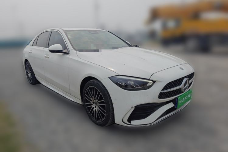 Used Mercedes-Benz C-Class 2024 C 200 L Sport Edition Front Right 45 Deg