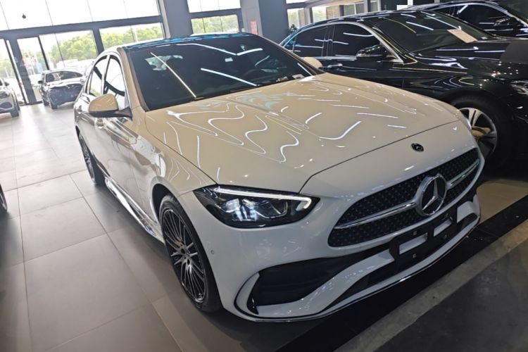 Used Mercedes-Benz C-Class 2024 Restyled C 260 L Sport Edition Front Right 45 Deg