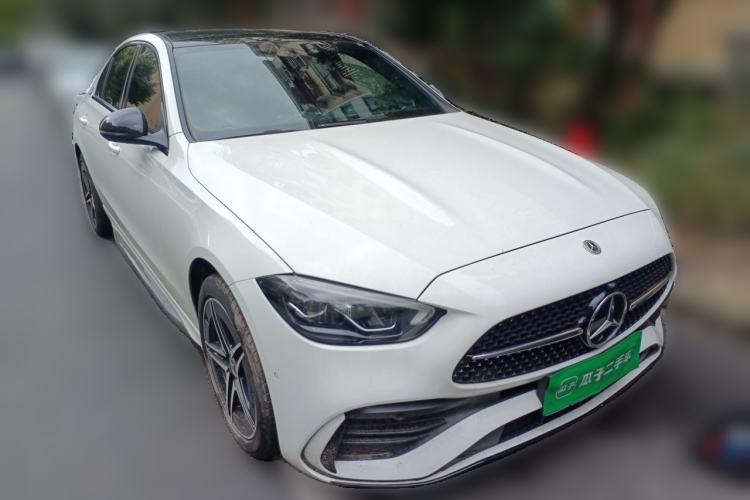 Used Mercedes-Benz C-Class 2024 Facelift C 260 L Night Edition Sport Version Front Right 45 Deg