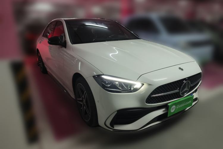 Used Mercedes-Benz C-Class 2024 C 260 L Brilliant Night Sports Edition Front Right 45 Deg