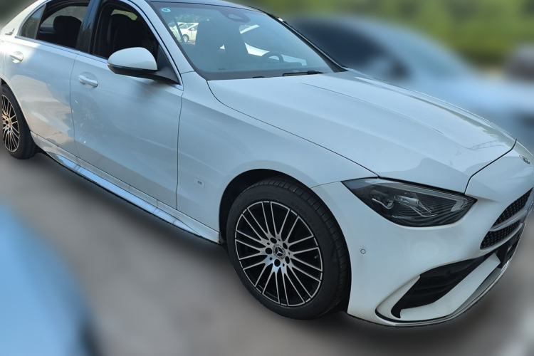 Used Mercedes-Benz C-Class 2024 Restyled C-Class 260 L Sport Edition Front Right 45 Deg