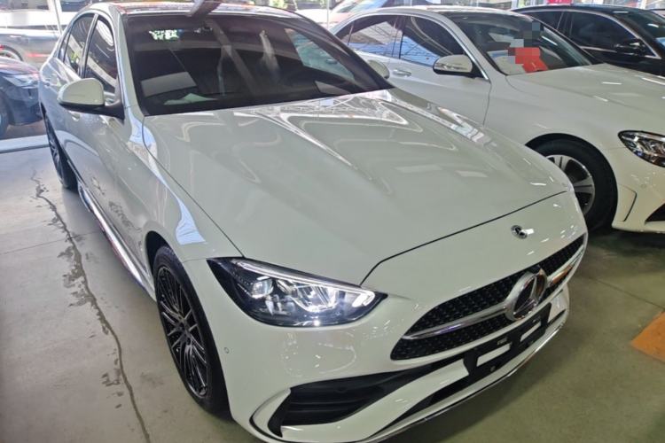 Used Mercedes-Benz C-Class 2024 Restyled C 260 L Sport Edition Front Right 45 Deg