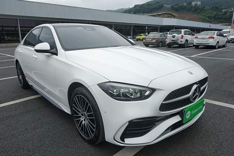 Used Mercedes-Benz C-Class 2024 Restyled C-Class 260 L Sport Edition Front Right 45 Deg