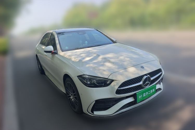 Used Mercedes-Benz C-Class 2024 C 260 L Sport Edition Front Right 45 Deg