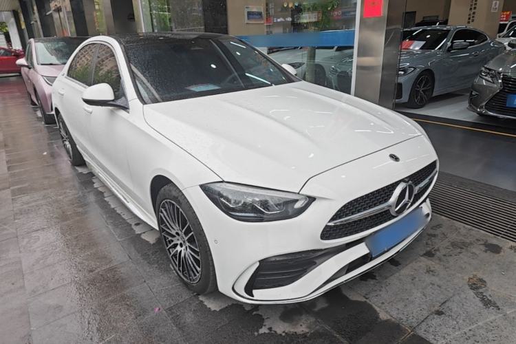 Used Mercedes-Benz C-Class 2024 Restyled C 260 L Sport Edition Front Right 45 Deg