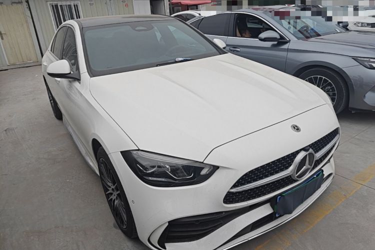 Used Mercedes-Benz C-Class 2024 Restyled C 260 L Sport Edition Front Right 45 Deg