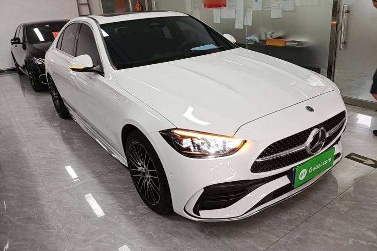 Used Mercedes-Benz C-Class 2024 C 200 L Sport Edition Front Right 45 Deg