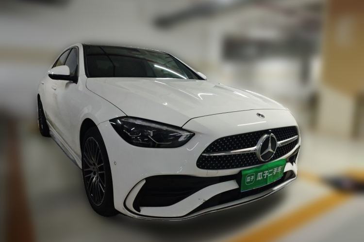 Used Mercedes-Benz C-Class 2024 Restyled C-Class 260 L Sport Edition Front Right 45 Deg
