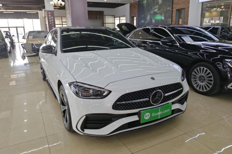 Used Mercedes-Benz C-Class 2024 Second Facelift C 260 L 4MATIC Sport Edition Front Right 45 Deg
