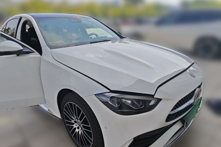 Used Mercedes-Benz C-Class 2024 C 260 L Sport Edition Front Right 45 Deg