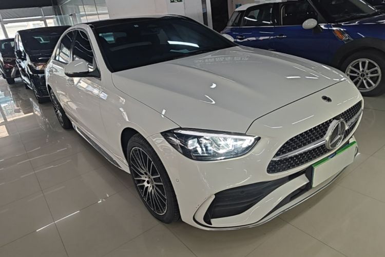 Used Mercedes-Benz C-Class 2024 Restyled C-Class 260 L Sport Edition Front Right 45 Deg