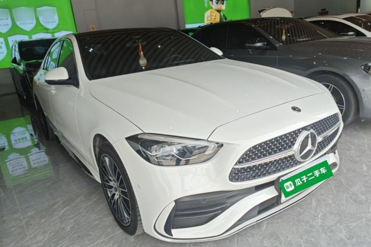 Used Mercedes-Benz C-Class 2024 Restyled C-Class 260 L Sport Edition Front Right 45 Deg