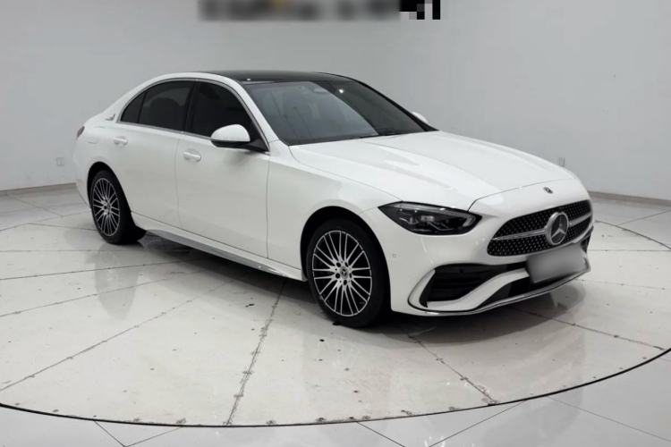 Used Mercedes-Benz C-Class 2024 Restyled C 260 L Sport Edition Front Right 45 Deg