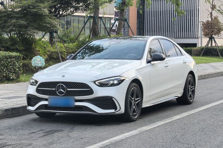 Used Mercedes-Benz C-Class 2024 Facelift C 260 L Night Edition Sport Version Guazi used car, China used car export, Used car for sale, Used Mercedes-Benz cars, Cheapest cars for sale
