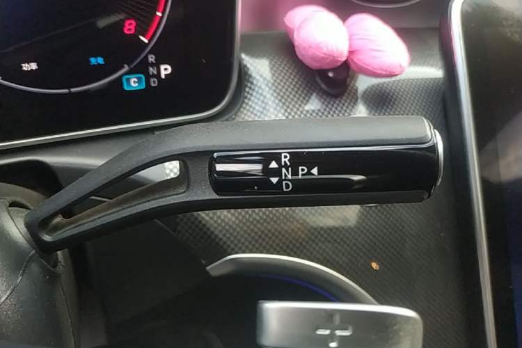 Used Mercedes-Benz C-Class 2024 Restyled C 260 L Sport Edition Gear Lever