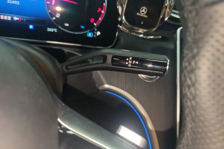Used Mercedes-Benz C-Class 2024 Restyled C-Class 260 L Sport Edition Gear Lever
