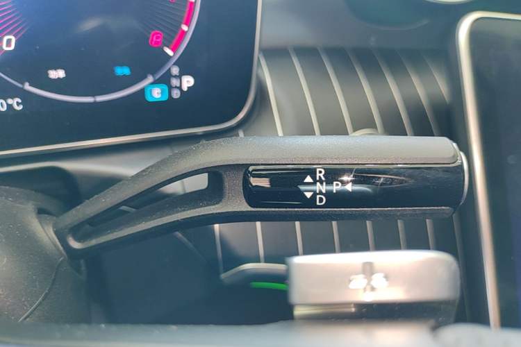 Used Mercedes-Benz C-Class 2024 Restyled C-Class 260 L Sport Edition Gear Lever