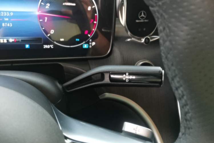 Used Mercedes-Benz C-Class 2024 C 260 L Sport Edition Gear Lever